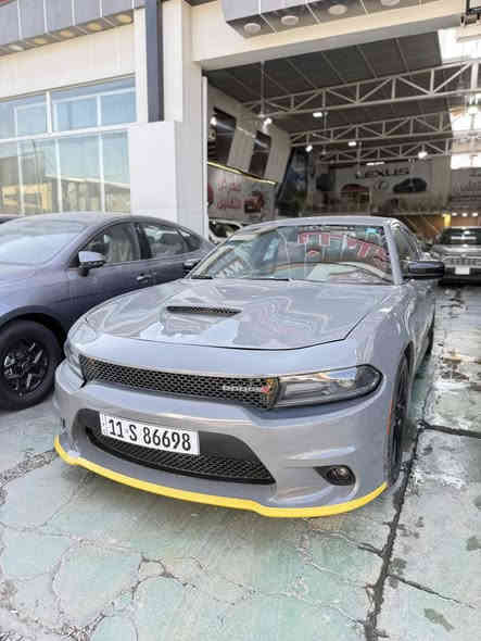 السلام عليكم
للبيع جارجر 2020

بسعر ( 177 )

حادث جاملغ وبنيد 

لون السياره الاصلي فيلي مغير لونه سمنتي

داخل قرميدي  

رقم بغداد الجديد

السياره جاهزه وناصبه وخير من الله

مكينه 3600

ويل حجم 20 تخم تاير جديد

وبلخير على الياخذه

***********

مكان بغداد
