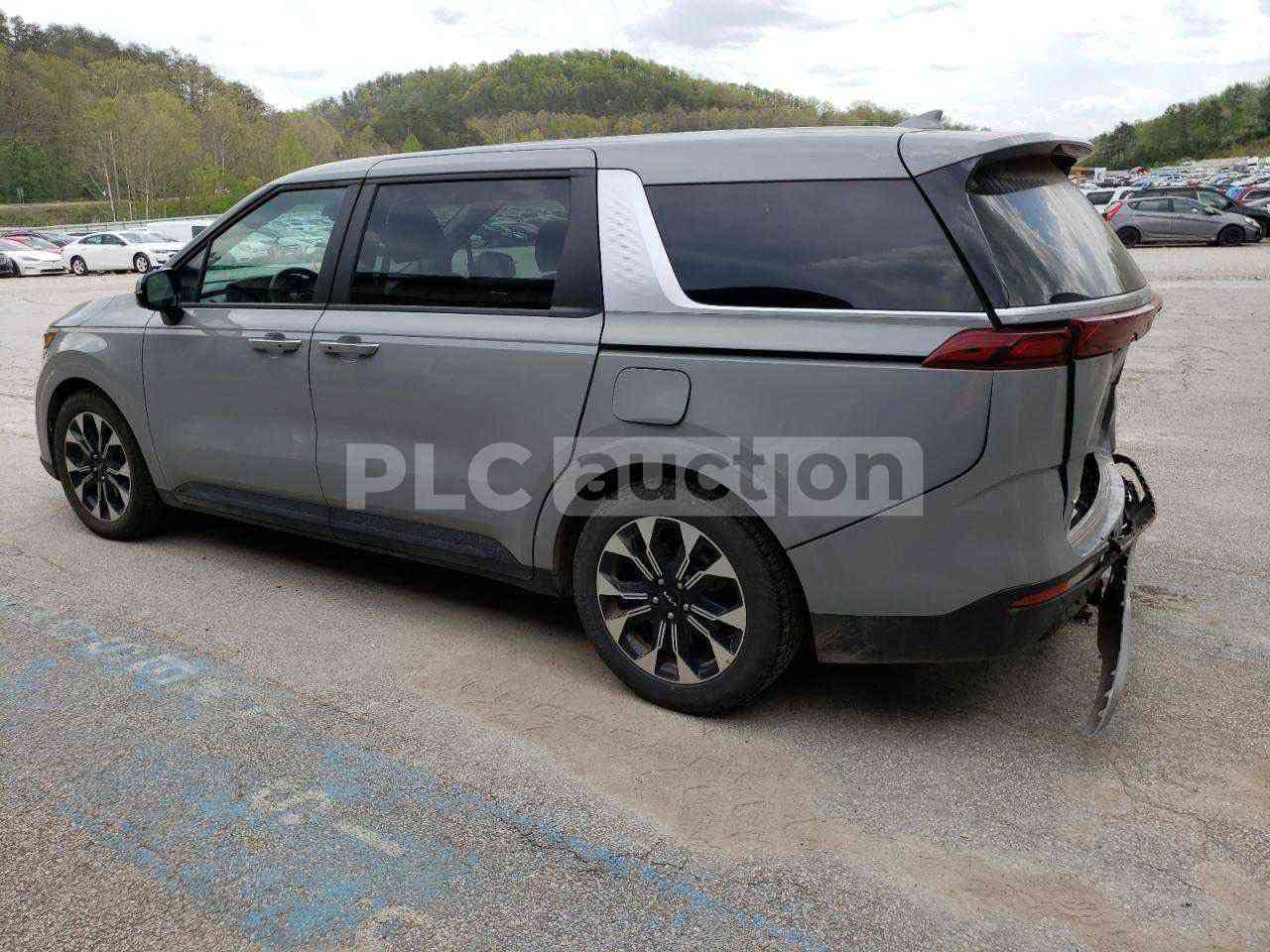 كيا كرنفال وارد امريكي مواصفاتها معروفه كشنات جلدوكهرباء  تبريد ٣ قطع  بروجكتر دعامية  شاشة كاميرا بصمة تشغيل عن بعد  حساسات خلفيه. لايتات لد لون سمنتي  هندبريك بصمة موديل ٢٢ 
مكان بغداد

***********
