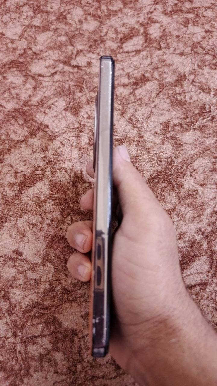 جهاز oppo RENO 12F 5G
 
معالج دايمنستي 6300
ببجي 60 فريم 
ذاكرة 256 رام 12+12
شاشه 120 هرتر
بطارية 5000 
واضح بالصور كامل الجهاز 
عيبو الوحيد صار قبل يومين اثر وكعه وما يبين بالفحص لكن للامانه من تستخدمو العاب بمكان حار جدا وخصوصا هو وعلشحن يصير تعليك خفيف باللمس مجرد ما تطفي الجهاز وتشغلو يرجع تمام 
للبيع او مراوس
تواصل واستفسار خاص او اتصل
***********
