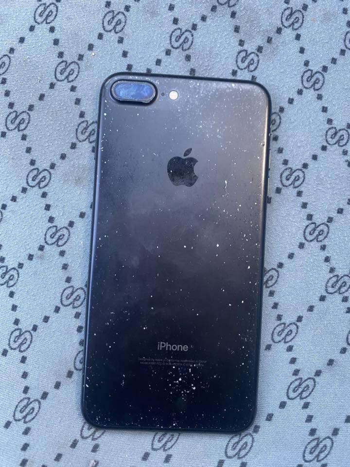 سلام عليكم سفن بلص  جهاز كله شركه بصمه نت تصال فول فقد بطاريه مبذله ذكرا١٢٨ سعر 100رقم هاتف***********
