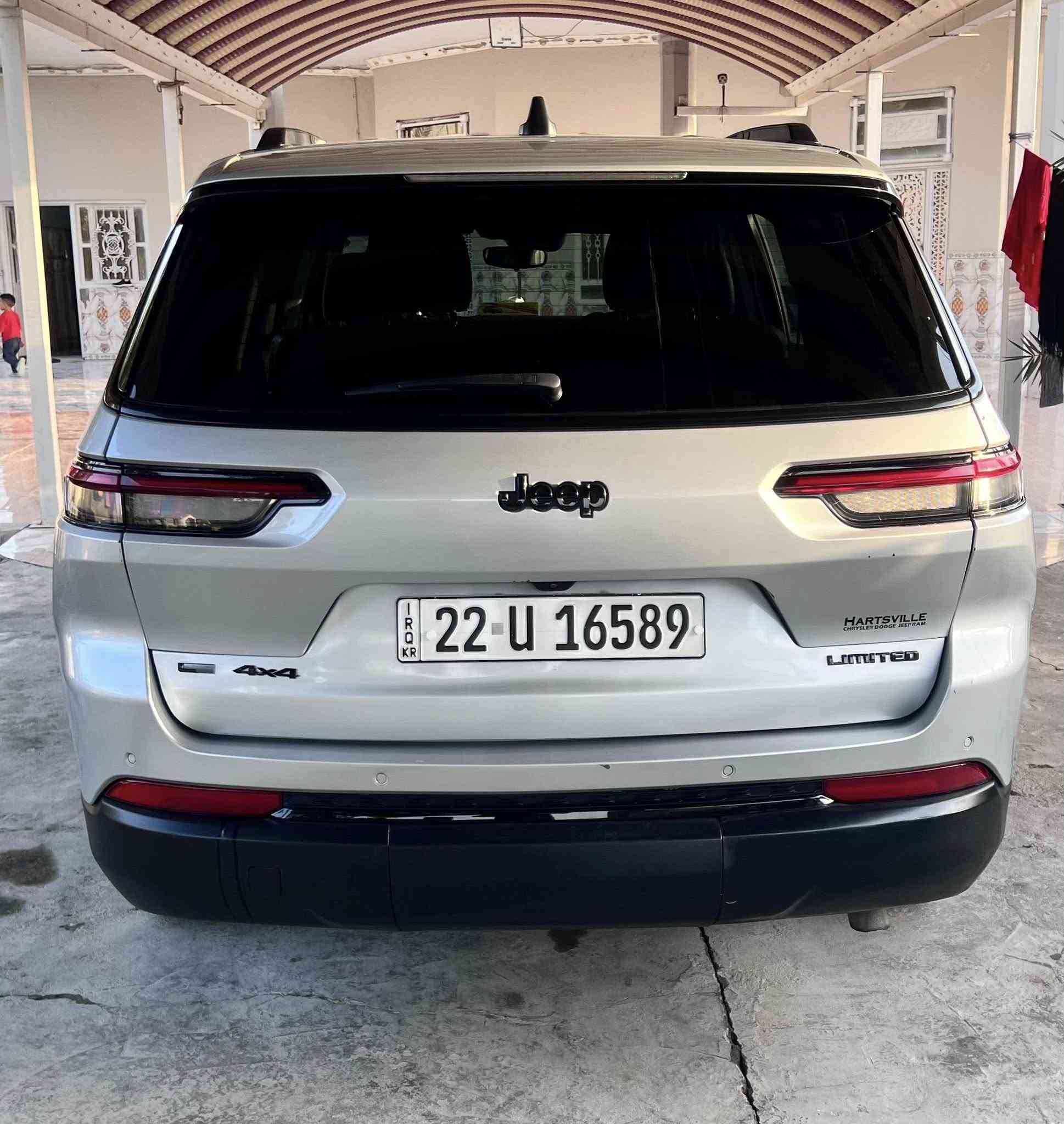 السلام عليكم اللبيع والمراوس جيب  شيروكي مديل 2023فول مواصفات رقم أربيل وارد امريكي حادث جدا بسيط كما موضح في الصور الاستفسار على هذا الرقم ***********
