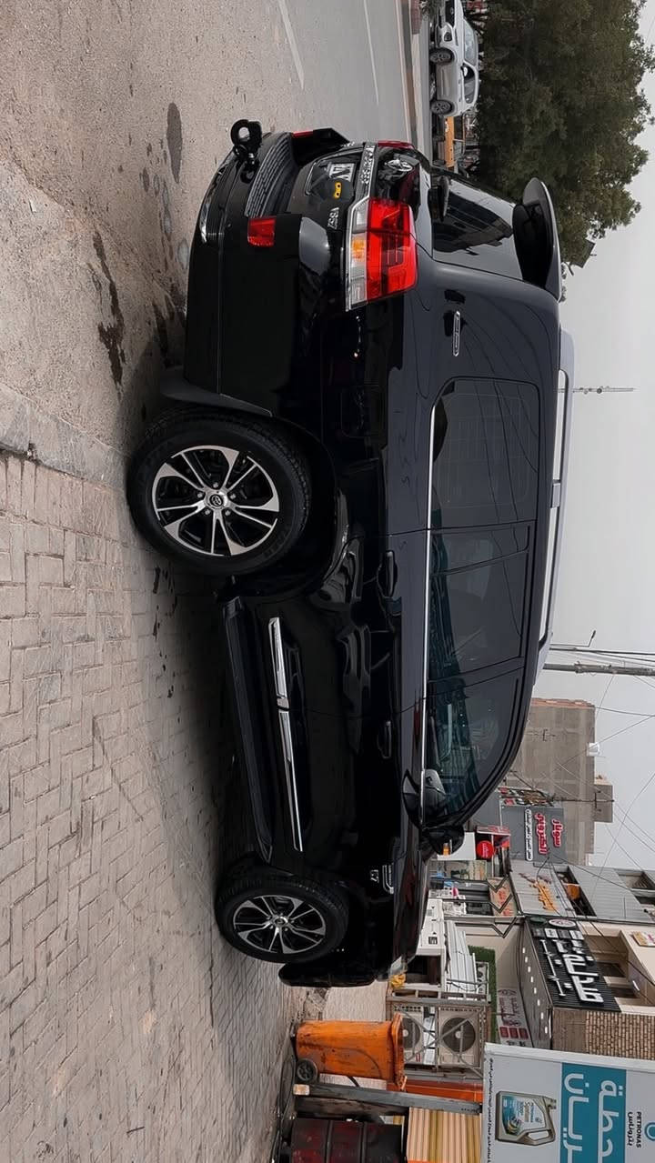 لاندكروزر VX.R2021
السيارة مكفوله كفاله عامه من الصبغ فقط بارد مقدار اقل شبر باب الجنطة 
السياره رقم سليمانيه مميز 
ممشى السيارة 145 الف كيلو 
محرك وكير كفالة من الفتح 
السياره جديدة بمعنى الكلمة 
مواصافات ال VXR معروفه فل حتى جكات 
تصعد وتنزل السيارة 
الاستفسار الاتصال ع الرقم 
***********
