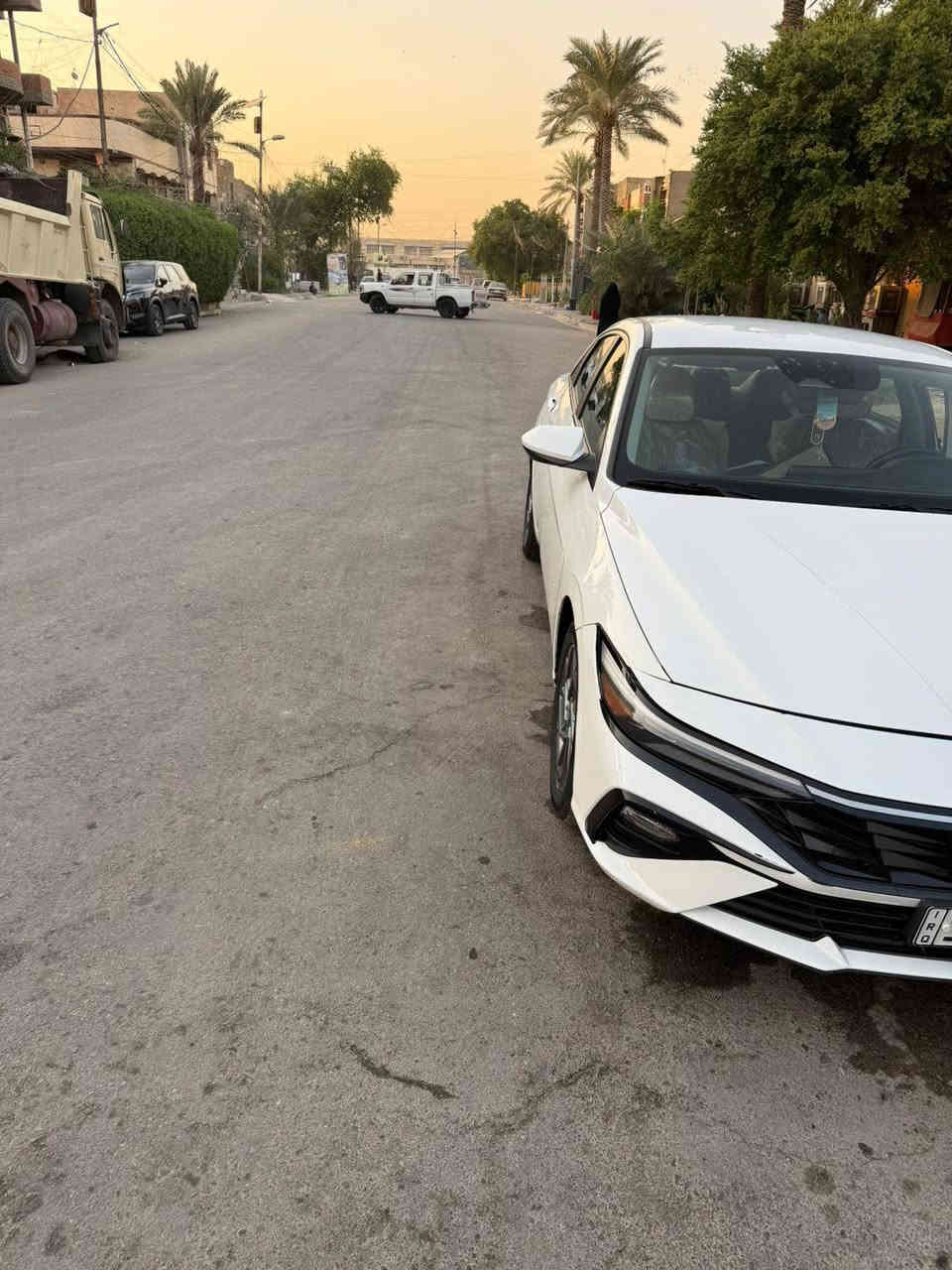 النترا موديل 24 صور الحادث بلمنشور السعر 165 وبيها مجال *********** مكان السياره  بغداد الشعله
