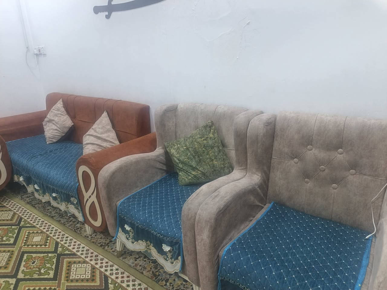 سلام عليكم تخم للبيع مستخدم بدون ضرر فقط الواضحه بصوره السعر ١٢٥ ألف وبي مجال للشراي
‏‪***********‬‏
