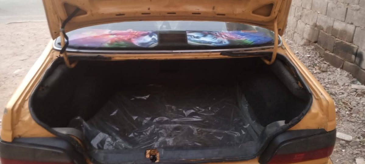 بيجو 2013 السياره كلش حلوه بيها شغلات نواعم السعر 35 وفيها مجال رقم الهاتف *********** بيع مستعجل
