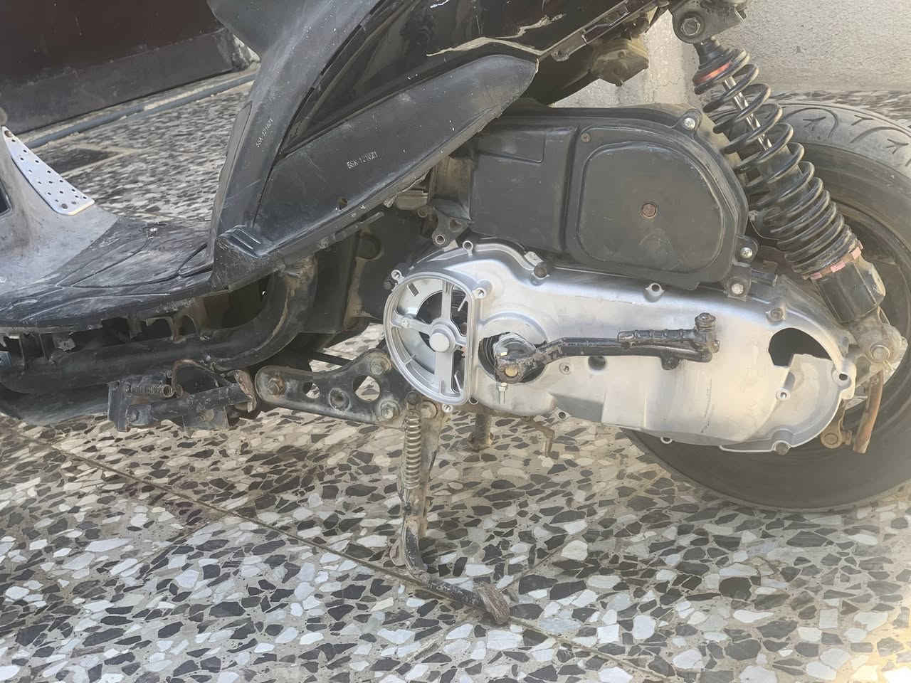 السلام عليكم حبايب ماكس عدله للبيع كوم حديد كوم حديد كوم حديد حته محد يجي ويكلي شبيها بيها مشكله بـ ضفيره طبيت بطسة وطفت ويحتاجلها هندر غير هذا دراجه كلها شغاله رايدها 200 قفل مكاني بغداد معامل حسينيه خاص مفتوح وهذا رقمي بي واتس اب *********** 📍
