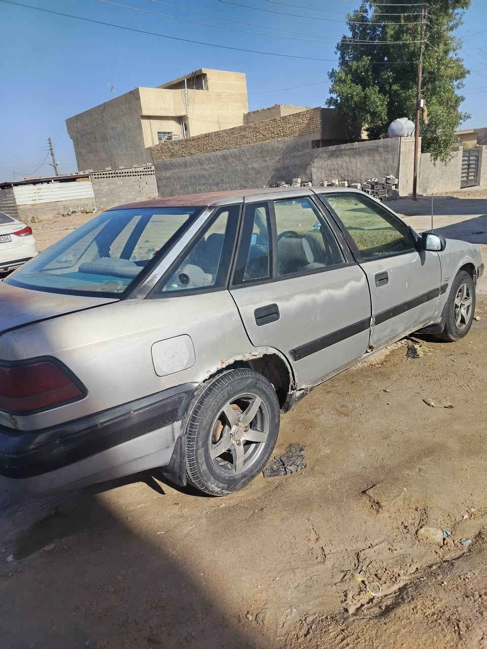 اسبيرو 92 بغداد رقم دولي سيارة جاهزة من كلشي محرك مفتوح كير عادي كير محرك كفالة صدر جديد تايرات جدد داخل نظيف السعر 26 وبيهه مجال مكان ابي غريب النصر والسلام تفاصيل أكثر تصال على الرقم *********** أو ***********
