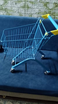 شجرة ديكور • عربانة مطبخ • للبصل