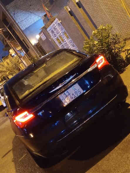 يالله . سي 200 موديل 2012 ماشيه 106 محرك 6 سلندر 3600 ✈️ كير 6 نمر . محرك كير بالكارتون  حداديه امامي خلفي جديد مواصفات تحكمات ستيرن كشن كهرباء ويل كب تبريد ثلج رقم بغداد الجديد السعر 74 وبيها مجال مراوس ترهم ***********
