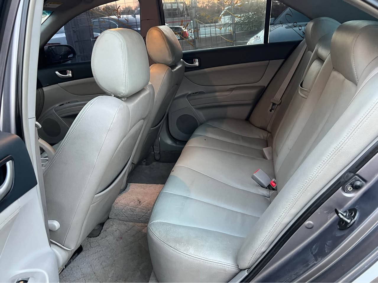 الله يباارك صالون بيج راهوو 
         بسعر 💸💸23.800💸💸
 🎖🌟 معرض القمه  لتجارة السيارات 🌟🎖

🌟النوع : SONATA

🌟 سعـة المحـرك : 2.0 أصلية💯✅

🌟 سـنة الصـنع :2006 حقائق

🌟 عداد المسافة المقطوعة83km✅ 

🌟 نـاقل الحـركة : أوتوماتــگ  💯
 سيارة ربي يبارك 🔥 عيب واحد لا باذن الله 🤍
  قيادة سفااار  🤍
▪️صالون بيج
▪️حساسات خلفيه
▪️ديسكوو 16
▪️تحكم كامل ف المقود مع منظومة اتصال 📞 
▪️تدفئة في الكراسي 🔥
▪️تكيف فريز من اول طقه ❄️ 📦
▪️كرسي كهربائي ✅
▪️كراسي جلد ✅
▪️استار خلفي ✅
🌟 خَـاليـة مِنَ القَصْ و السُّـوسْ والقِشرةٌ نهائي✋✅
🌟 محرگ وكمبيو 10/10 بالضمانه 

🌟 الحـالة : مُمتَــٰـازَة جداً 💯✅

🌟 إستيــراد كوريا حديث 2026🚗 🇰🇷✅

🌟 جمرك / رسالة مفتوحة ✅

-سيارة كسبة لاقوة إلا بالله قمة في النظافة❤️

-برشام الدار فالبواب والعتب✅

-سيارة تحتها سيرية جديدة 🛞🛞

_____مكان طرابلس كوبري الشاحنات ______
رقـم الهـــاتِفٌ ‭‬:↘️⬇️
اتصال او واتس0935552520📱📲 طرابلس, ليبيا


**إذا كنت صاحب هذا الإعلان وتريد حذفه لأي سبب، رجاءا أرسل رسالة إلى الدعم الفني**