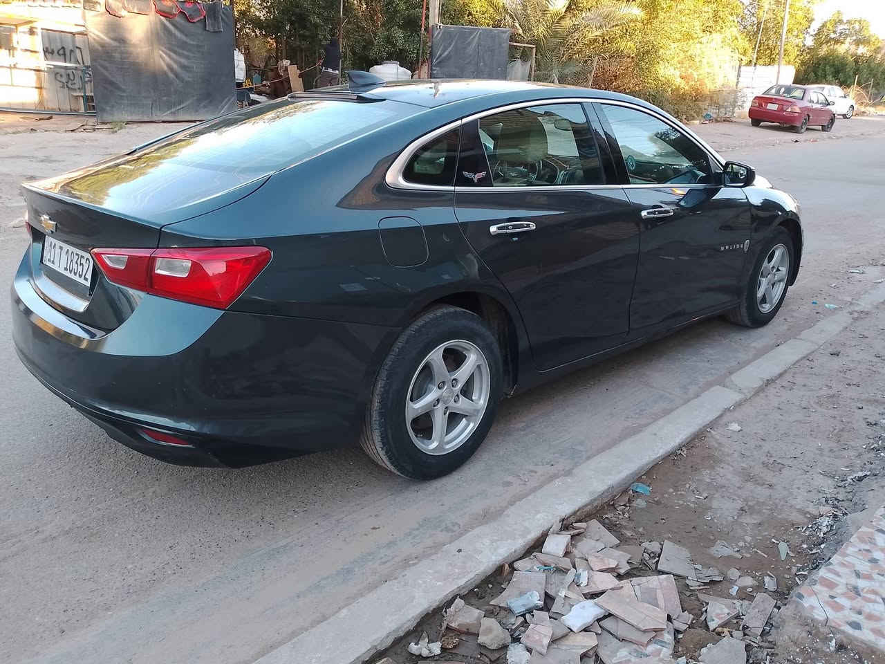 بيع او مراوس
شيفروليت ماليبو 2018 محدثة الشكل الجديد رقم بغداد انگليزي مشروع وطني هزة و سنوية جديدة لغاية 2031
محرك 1500 توربو
شاشة 
كاميرا 
بصمة تشغيل و ابواب 
كشنات جلد بيجي
تحكمات ستيرن 
 حادثها خفيف كلش باب السايق مبدل نفس اللون و باب السكن مصبوغ بچم كبس بدون ايرباك بدون دواخل و بيها بارد بسيط بالجاملغ الخلفي
سعرها ( 103 ) و بيها مجال بسيط
مكانها بغداد حي الجهاد ترهم بيع او مراوس حسب القناعة 
***********
***********
