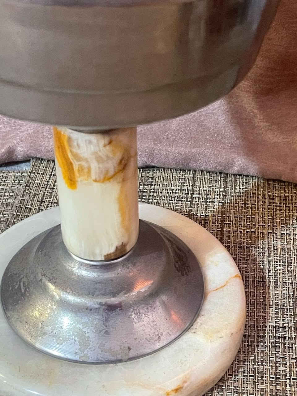 لاله تبريز مطعمه بمرمر عملاقه غير مستخدمه نهائي لوك كامله بدون اي ضرر ارتفاعها ٥١ سم السعر خاص لطفاً يوجد توصيل لكل محافظاتنا الحبيبه


**إذا كنت صاحب هذا الإعلان وتريد حذفه لأي سبب، رجاءا أرسل رسالة إلى الدعم الفني**