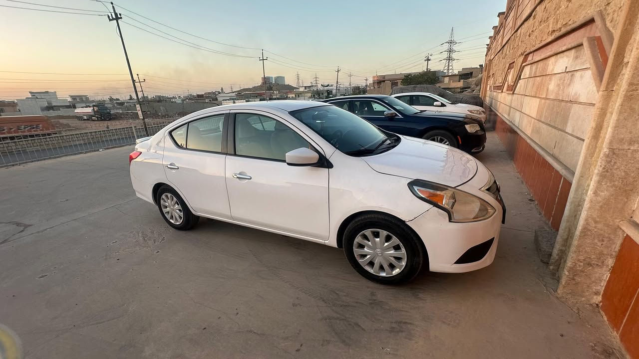 سلام عليكم (للبيع فقط )
• نيسان فيرسا sv موديل 2019
•ماشية 87.000 الف ميل 
•الضرر ربع الجاملغ صبغ وشبر من بونيت بدون دواخل
بيها بارد بكد شبر في الباب سائق+ باب خلف سائق 
•الرقم السليمانية + هزة ورقم السنويةجديد 
باسمي مكاني كركوك 
• مكينة وكير مكفول برغي مامفتوح وخير من الله
•صدر الجديد ودهن الكير وماء راديتر
 تم تبدليها مع الفلاتر في شركة نيسان 
• تغليف كاعية وكشنات كامل 
•السعر 113 وبيها مجال بسيط لشراي 
***********(فقط واتساب 📞)
