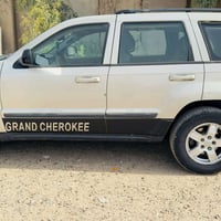 شيروكي • ٢٠٠٧ • ٣٧٠٠