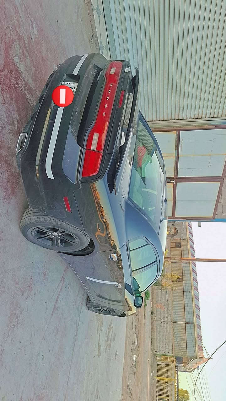 يا الله جارجر 2013 كفالة.  
بدون تبديل وصبغ فقط بارد بلباب الخلفي 
رقم اربيل دولي 
جاهزة علة. اخر 
محرك وكير وتخم تاير ةتبريد كاملة 
ماشية ؟200الف 
السعر 137 ورقة. وبيها مجال مكاني بابل 
***********
