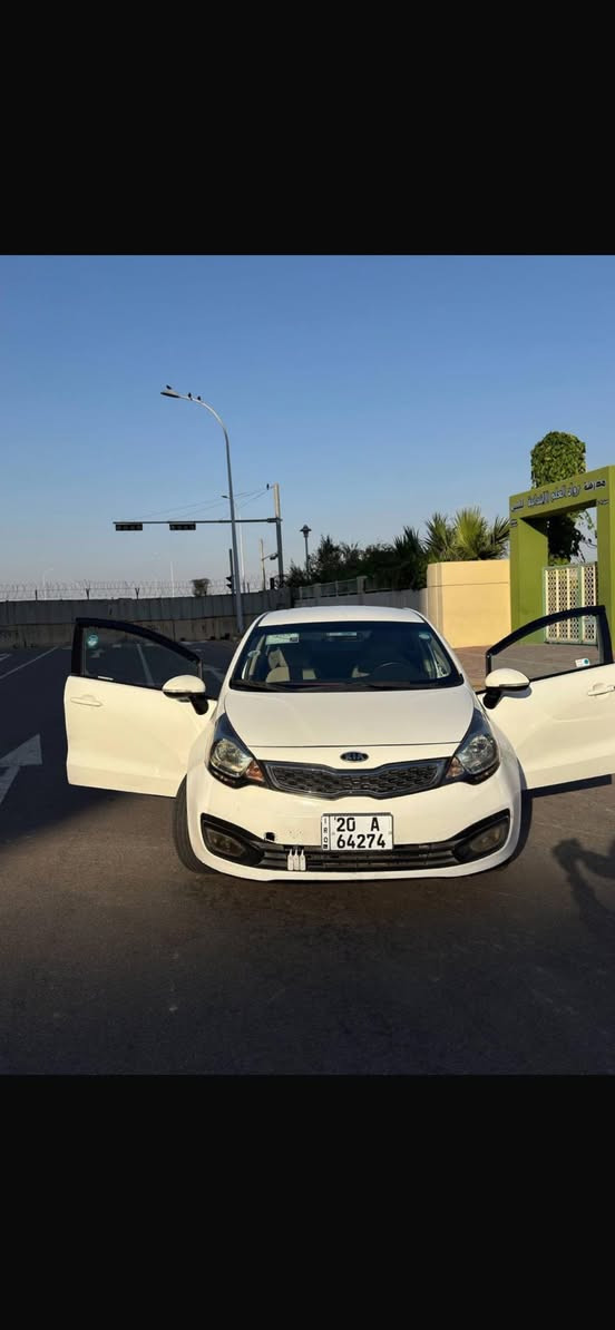 كيا ريو ٢٠١٢ خليجي مكينه ١٦٠٠ مكاني الشعب ***********
