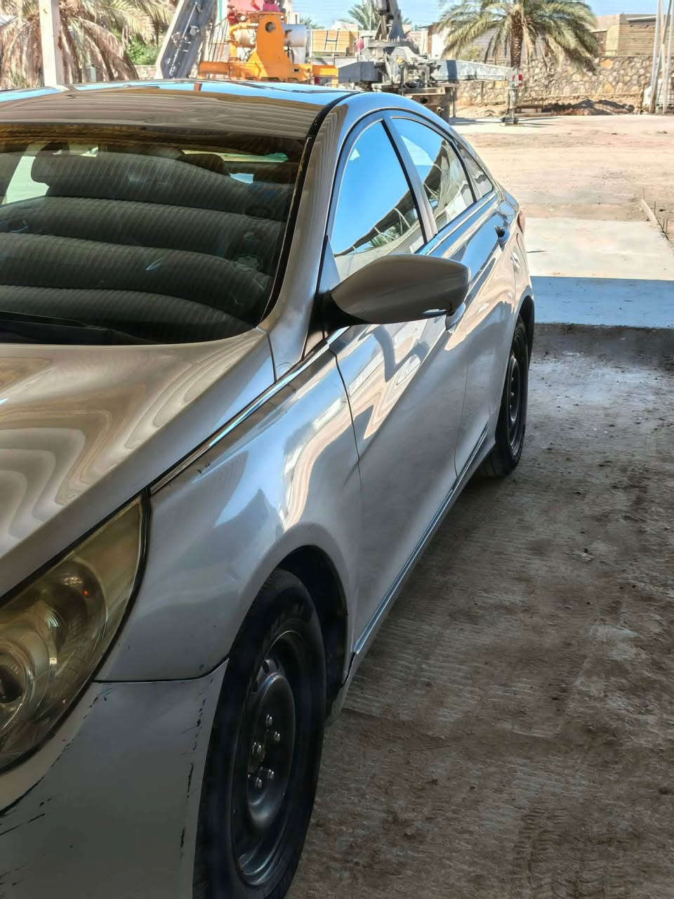 السلام عليكم 
سوناتا 2013 رقم بغداد بسمي 
تحويل ثاني يوم 
أمريكي جاملغ وبنيد بدون ارباك 
بدون دواخل نص فول مكينه GDI
بالعراق نضربت بدراجه مبينه بالصور 
مكان السياره بابل السعر ب110 بيه مجال
*********** حلة, بابل
