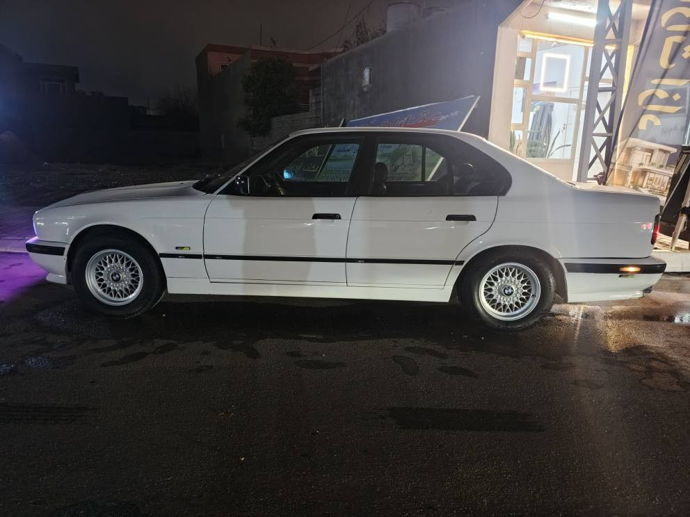 بي ئيم 525   1991  كير عادي  مكينه بومه  سعر 58              *********** كركوك, العراق
