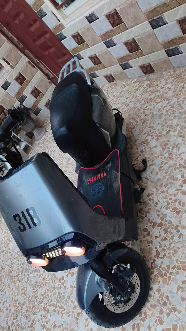 🛵
السلام عليكم دراجة شحن للبيع 🔋⚡  
318  
نظفتها 75%  
بصمتين و اسويجين  
امبدل 4 بطاريات 🔋 
بل درع الإمام اشخوط بل صفحة اليسار  
السعر 425 و بي مجال
أي استفسار راسلني خاص


**إذا كنت صاحب هذا الإعلان وتريد حذفه لأي سبب، رجاءا أرسل رسالة إلى الدعم الفني**
