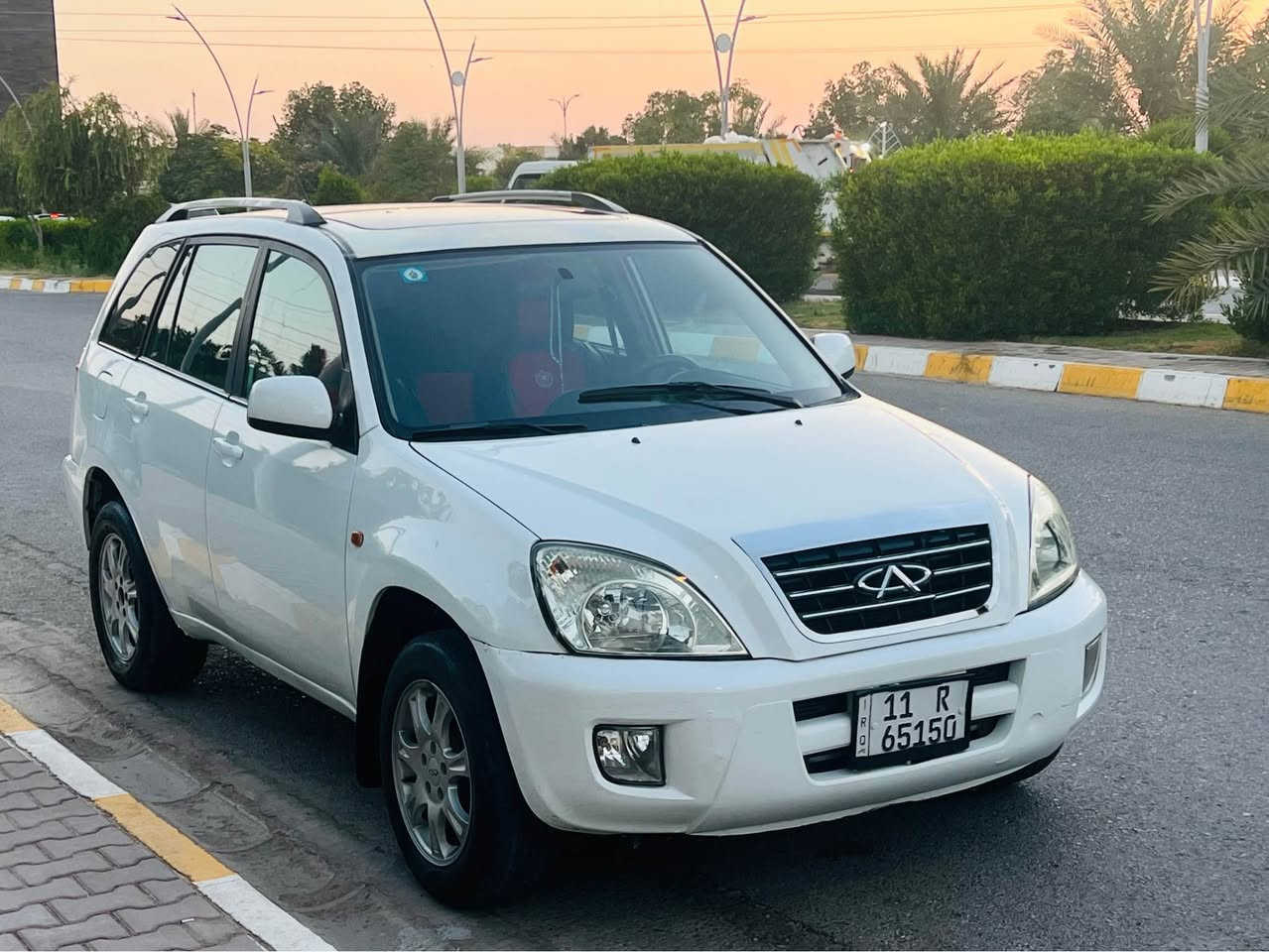 السلام عليكم 
اتيكو موديل ٢٠١٢ 
رقم بغداد دولي شرط التحويل والوكالة
كير ميكانيك المرغوب 
محرك ٢٠٠٠
تبريد ثلج 
كير محرك شرط 
كهربائيات كله شغاله
منضومه زنون اصلي 
شاشه وكامره 
صدر وتخم تاير  جدد
بيه صبغ باب وجاملغ خلفي بدون داخل 
#السعر( ٥٣) وبيه مجال للشراي 
مكان السياره تكريت 
للاستفسار الاتصال على الرقم *********** بيجي, صلاح الدين
