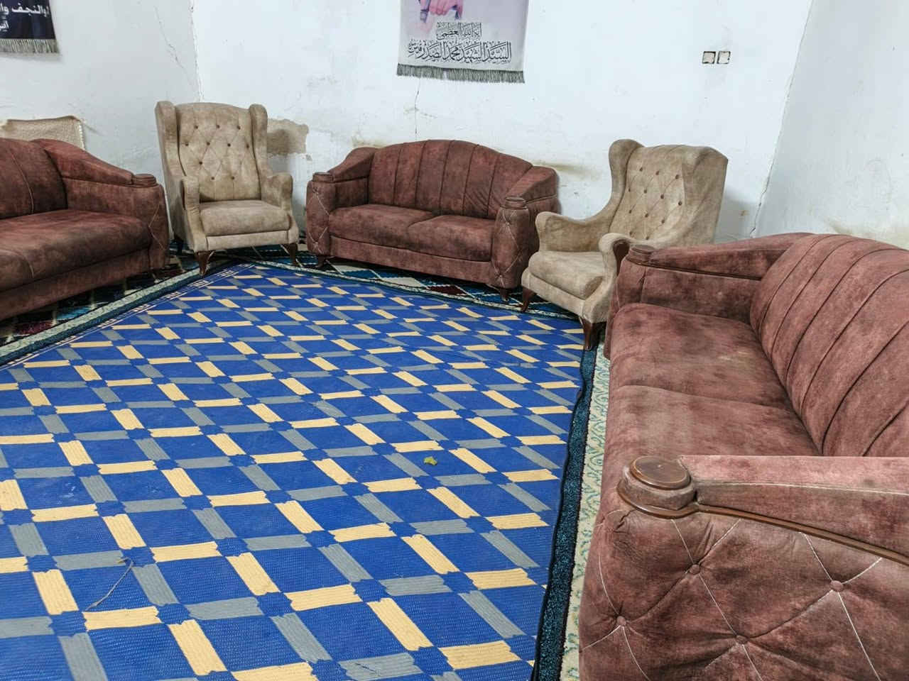 تخم تركي 10 مقاعد تزكام درجى اولى حيل نضيف مابي اي ضرر سعره 280وبي مجال مكاني كربلاء حي العامل يوجد توصيل بكروه *********** يوجد واتساب
