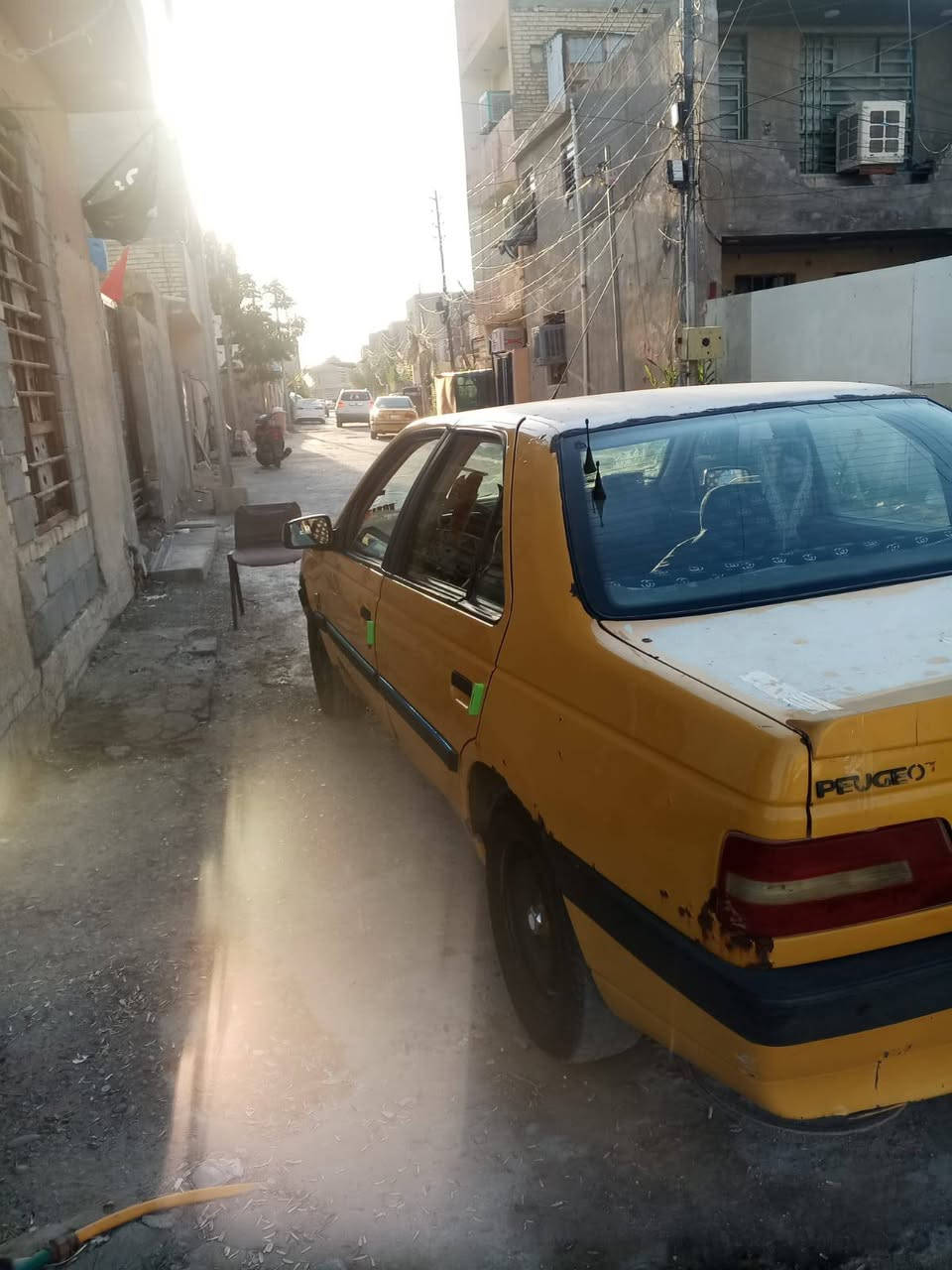 السلام عليكم بيجو موديل 15 مكينه وكير مقفولات مصفره هيه وغرامات سنويه بسمي صدر امامي نص عمر تبريد ثلج باتري جديده كهربائي كلها شغاله سياره لا ضربه ولا تبديل مكاني بغداد الشعب سياره جاهزه ***********
