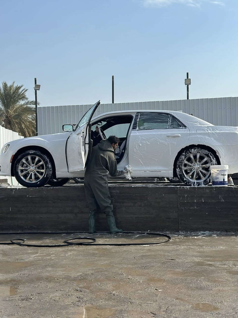 شني طارن السيارات عمي رايد جارجر مصبوغه حزام موديل 15/16 /17 اي موديل مرواس بهاي الاوباما محتاج فرقات اوباما موديل 17 فور ويل ملغي بيها 3 قطع ثنين كلير وحده ب العراق مكينه كير حداديه تبريد جاهزه من كلشي رقم شمالي بسمنه السياره احله من الصور الي عنده مرواس يجي خاص جارجر فقط ‭0772 739 3799‬ او واتساب
