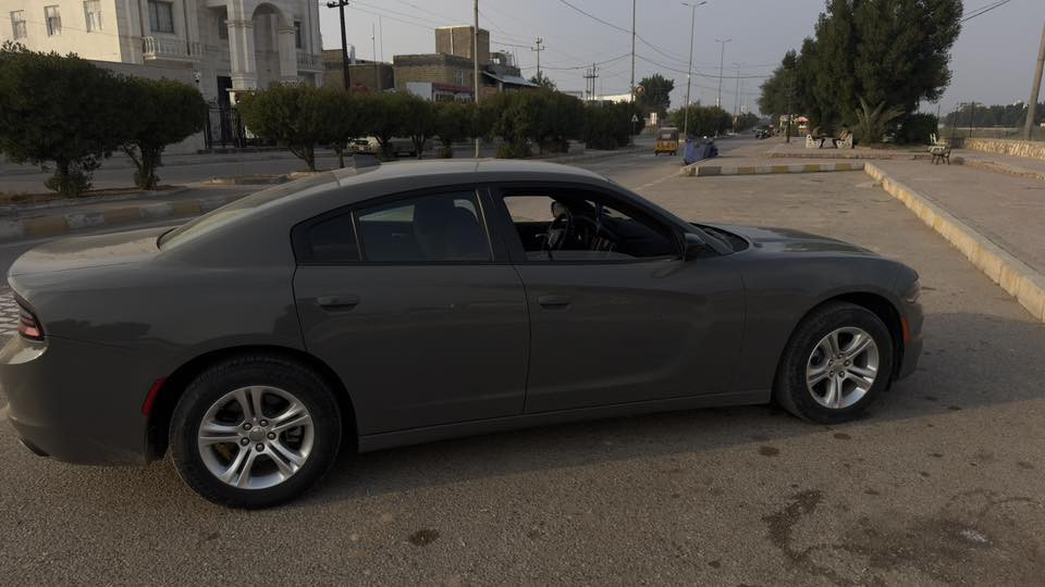 سلام عليكم اخوان جارجر 2023 
الفئة SXT 
دخول جديد ورقمها بغداد بأسمي 
السيارة ماشية 22 مايل فقط 
واستخدامها فقط منزلي وعليها ادامة كاملة
مواصفاتها شاشة كبيرة و رادار خلفي وتشغيل عن بعد ، ثنائي الدفع ، محركها V6 3600 وكالة ، كشن كهربائي ، نظام الصوت: 6 سماعات Alpine. نظام فرامل مانعة للانغلاق (ABS. ، الضرر فقط عامية وبداية بنيد ( حادثها جدا بسيط والصورة موجودة ) 
الله شاهد السيارة بعدها بحالة الوكالة 
السعر المطلوب : 259 وبيها مجال 
الرقم : ***********
