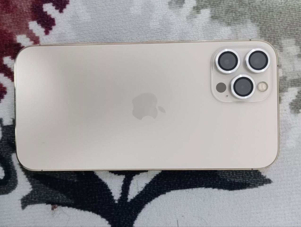 سلام عليكم جهاز آيفون 12 برو ماكس ذاكره 256 جهاز نضيف كلش مكفول من كلشي ماعده بصمه ما تشتغل وبطاريه 75 كارتونه وياه سعره 450 بيه مجال مكاني ناصريه مركز شموخ 
رقم ***********
