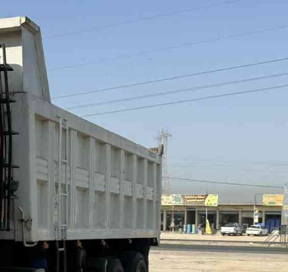 سلام عليكم بدي البيع مكان تقاطع النهروان رقم ***********
