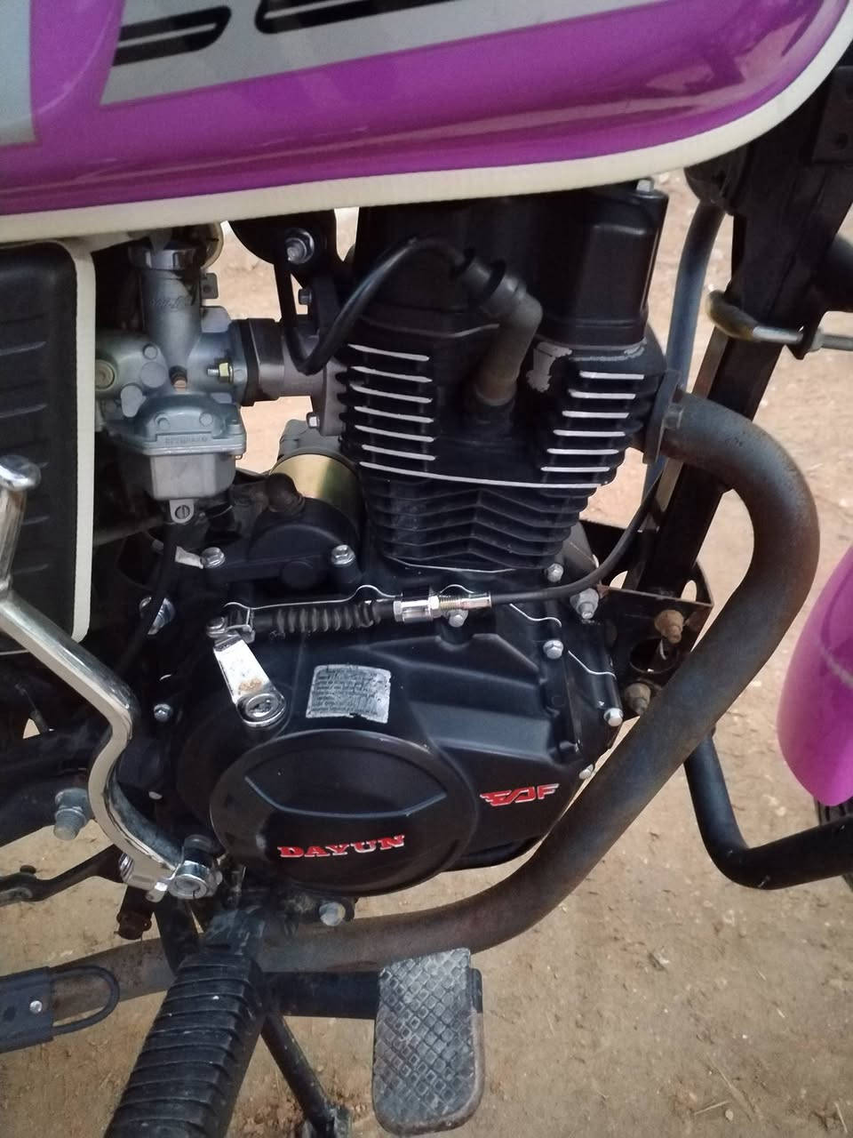 السلام عليكم ورحمة الله.
دايوان نفخ موديل 2023 وردي محرك 150cc سنوية بس تروح تستلم اللوحات رقم عربي الدراجه حلوه ومحركها مكفول ناعمه كلش ورزنه بالشارع الدراجه رايدها بمليونين و 200 ألف وبيها مجال حگ العمله والجيه وتشلع عيوني وتاخذهن وياها مكاني كربلاء الإبراهيمية 
رقم موجود خط و واتساب: ***********.
