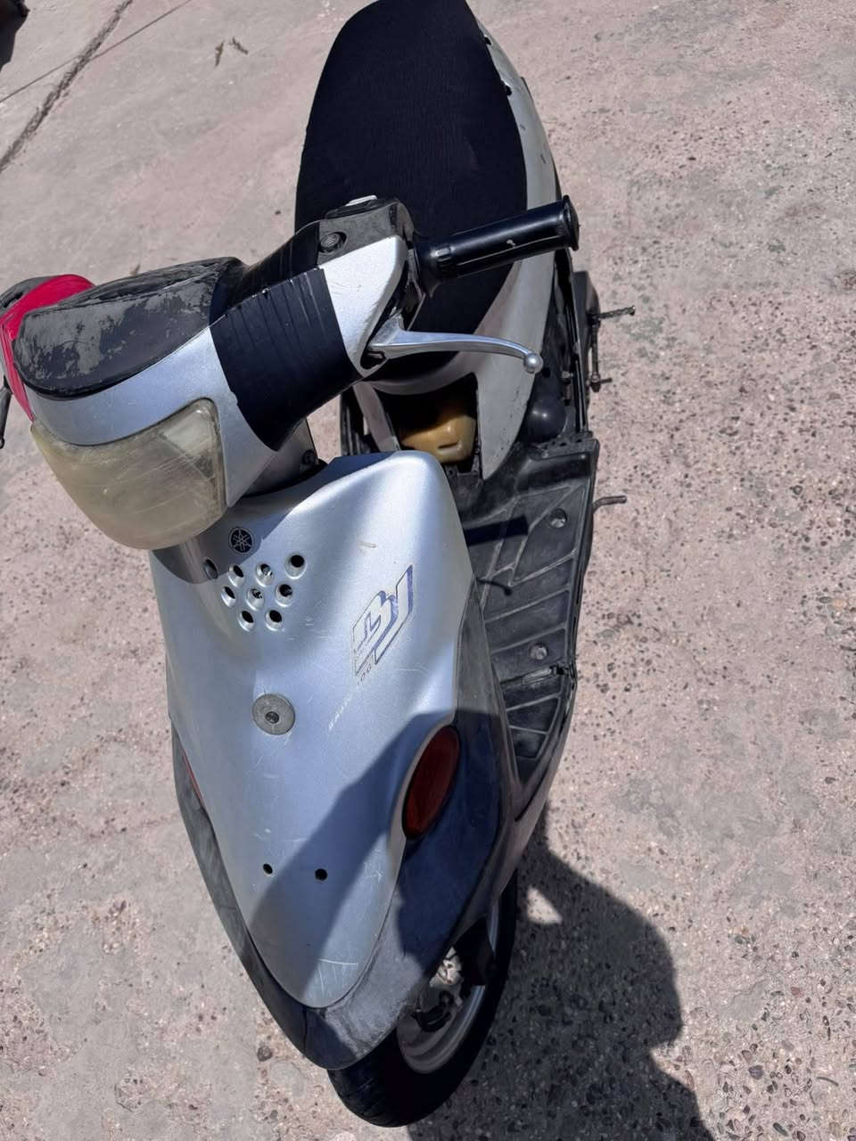 🛵 دراجة زنبورة 9 زروف للبيع
​المحرك والمكينة نظيفة  وشغالة سلف جاهز
​الكهربائيات شغال لايت عالي وناصي وإشارات يمنة ويسرة
​  الكفر نظيف يحتاج فقط زعانف بـ 5 آلاف دينار وترجع الدراجة جديدة مرتبة
​التايرات والكابريتة نظاف وبحالة جيده 
​الدراجة بصورة عامة نظيفة وجاهزة للاستخدام
​💵 السعر ​130 ألف دينار وبيها مجال بسيط  
الخاص مفتوح
وهاذا رقمي ***********
