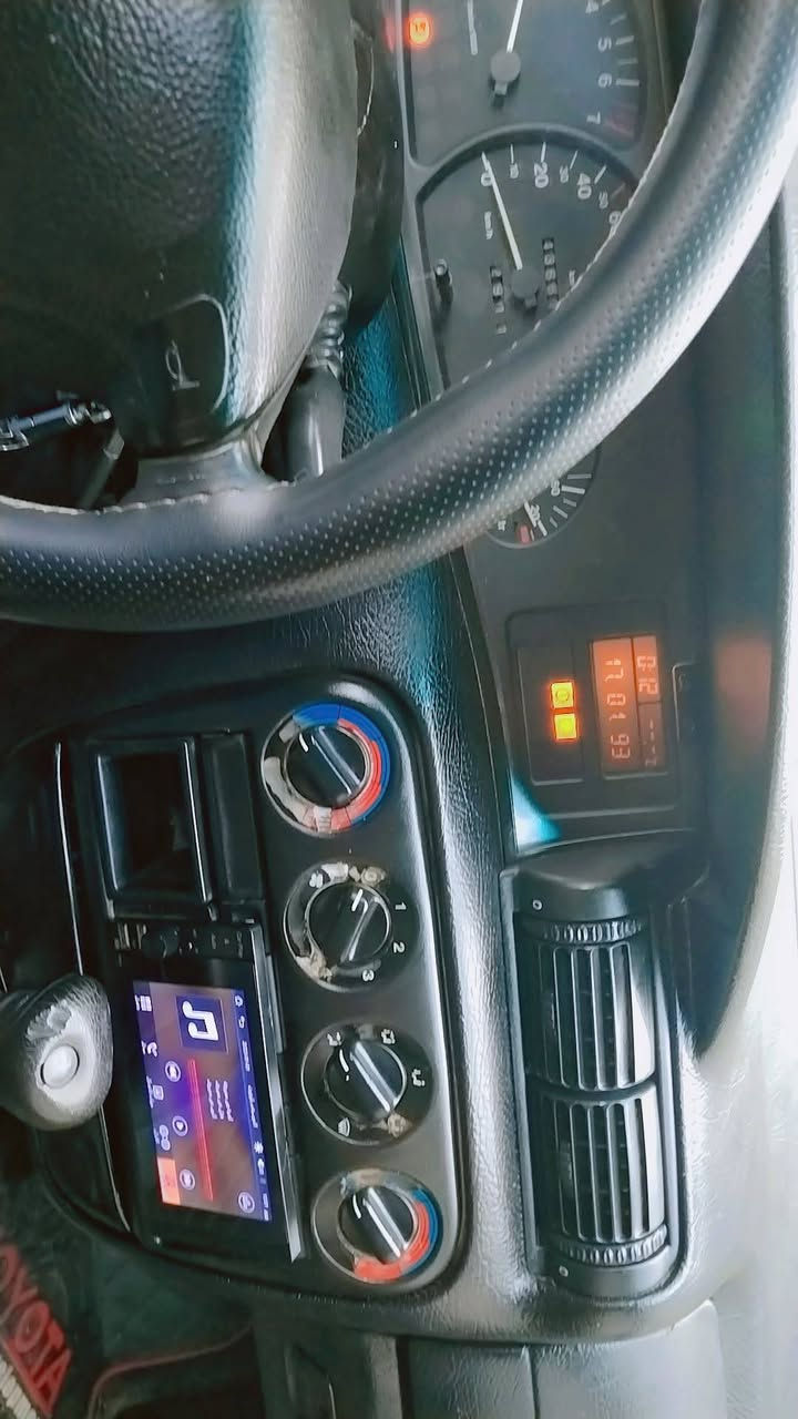 السلام عليكم ورحمة الله وبركاته اخوان أقرو المنشور زين
أوبل بزون استيشن  ٩٦ رقم نجف دولي بأسمي سيارة سنويه لسنه ٢٨ عائليه لموظف يداوم بيه  بلادية كله على ايدي  مال بيت  لاصبغ ولامعجون ماعدى البنيد والجراملغ الامامي جردن والتصوير قبل صبغ موجود دكة جاكوج مابيه
قطره خياس ماكو 
محرك بطه ٢،٥ ديلكو حاويه
 مبدلهن هنه والكير
كير اوتو 
تبريد شغال 
جام الامامي كهربائي والخلفي يدوي
كهربائيات كله شغاله ماكو شي ميشتغل حتى كلوب صندوك
بك لايت لدات توصيه خاصه هذني ماكو منهن 
راديتر جديد مي اخظر
مري  تحكم كهربائيات
كشنان كهربائيات
تقفيل مركزي
غرفه جديده 
بطاريه جديده 
تايرات نظيفات ٧٥٪
شاشه صوت ستيريو عالي
نظام abs مانع تزحلق
صدر مشتغله قبل ٦ اشهر امامي خلفي 
السياره موجوده بديالى وبغداد صاحبه موظف يداوم بيه
السعر (48) بيع مجال بسيط  حك الجيه
رقم صاحب السيارة ***********
غير متواجد على النت مكلف بالنشر
