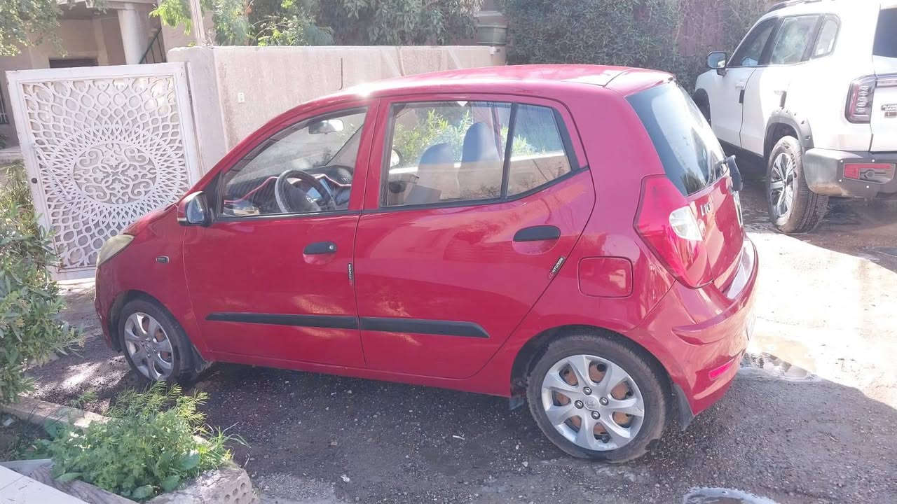 السلام عليكم
هونداي i10 خليجي موديل ٢٠١٥
ماشيه ٦١
تخم تايرات جديد
رقم بغداد
السنويه ساقطه نهايه شهر ال ١١ / ٢٠٢٥
السعر ٨٢ وبيهه مجال بسيط
العنوان حي الخضراء
للتواصل واتساب ***********
