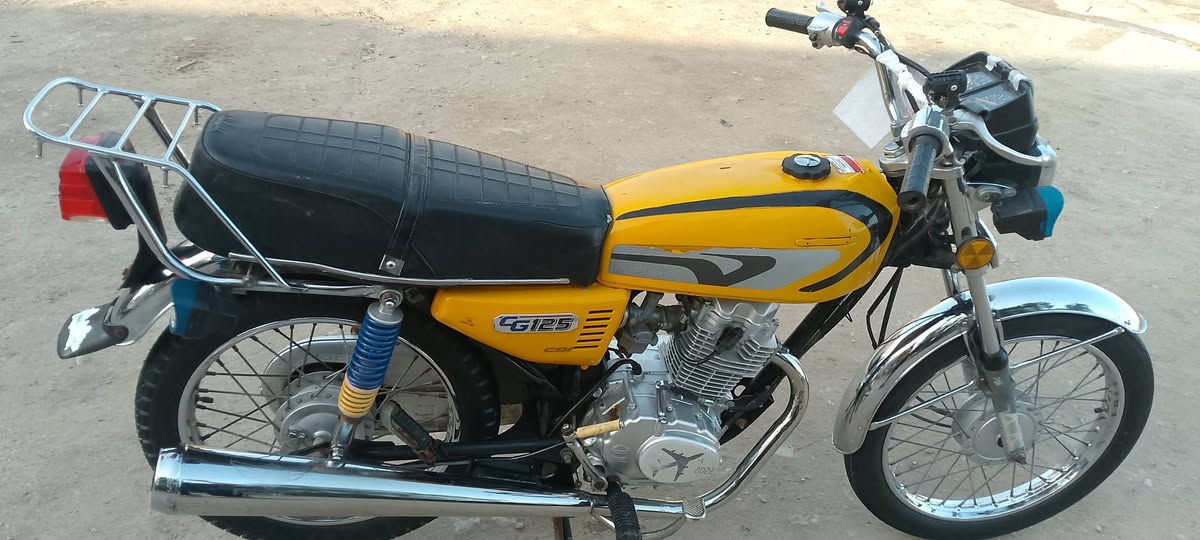 للبيع  ! اوراق اصولي800 بيها مجال.***********
