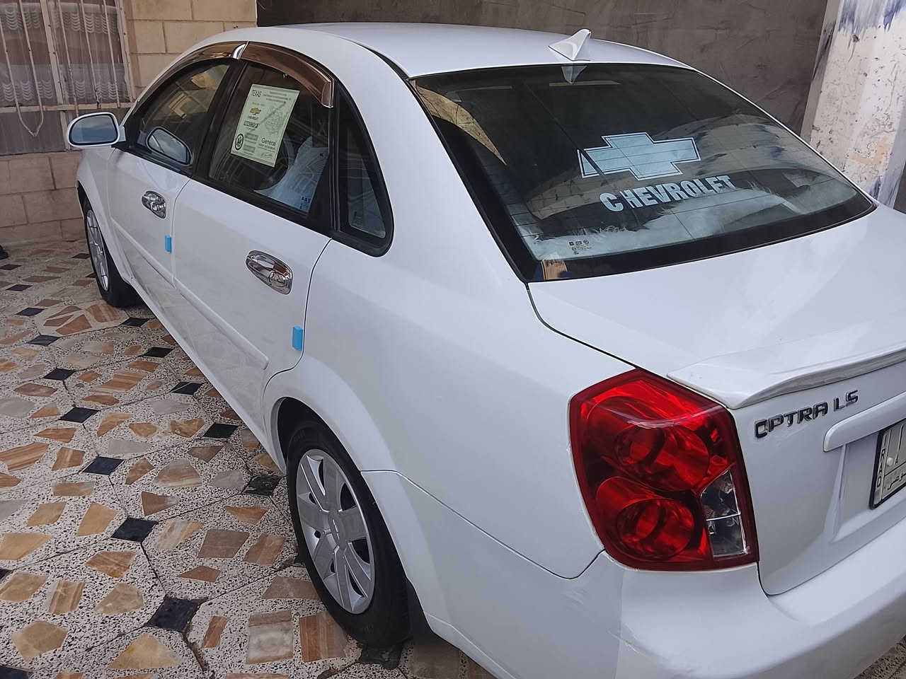 للبيع اوبترا موديل 2011 رقم ديالى سونار مرفق المنشور محرك وكير وصدر وتبريد كله مكفول سعر 75 بيه مجال رقم الهاتف *********** العنوان ديالى بعقوبة التحرير
