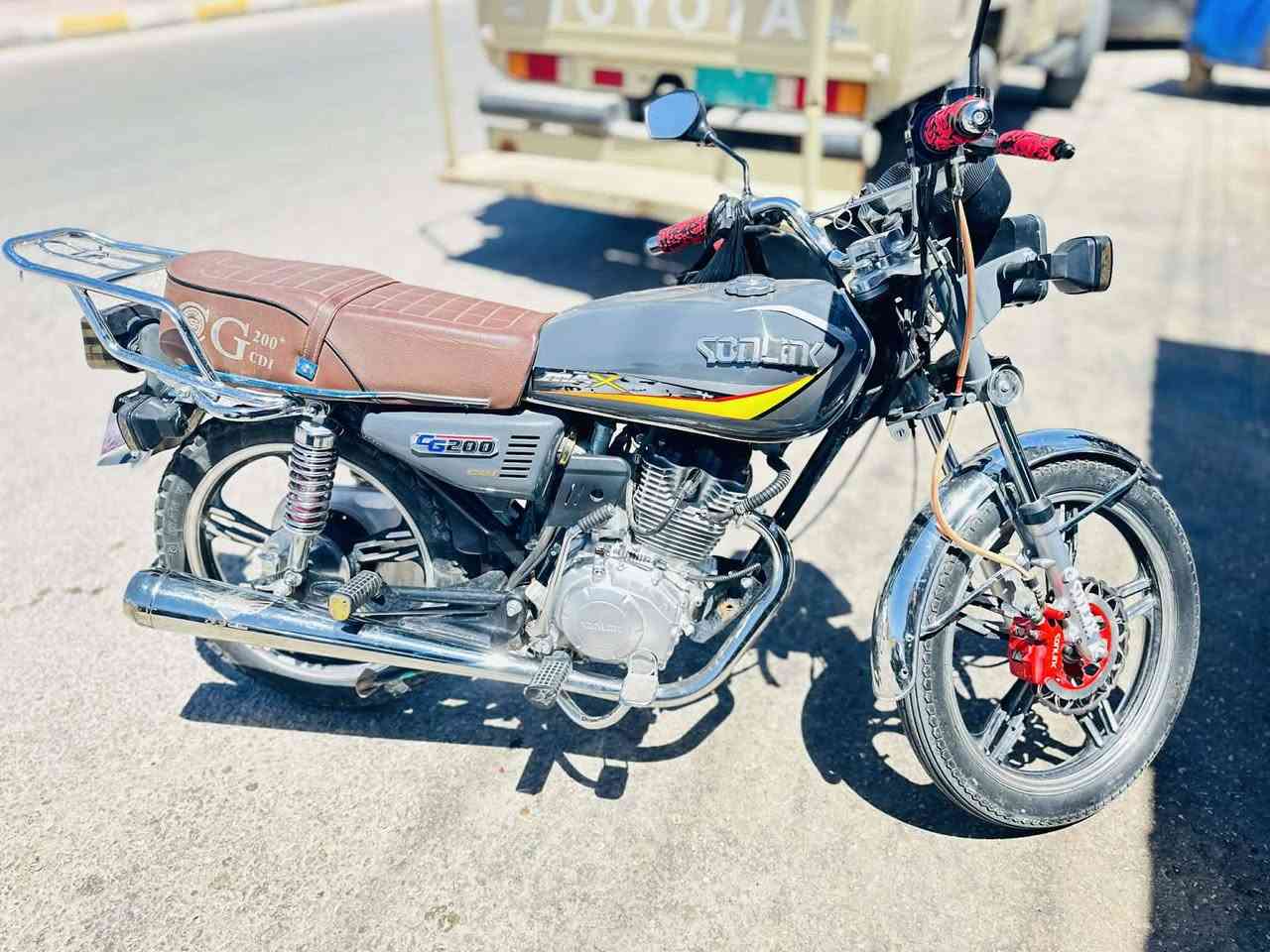 سولنك للبيع         مكلف بنشر
2024 محرك200 جواكيج 
جديد نضافه فول شاشه تعرض فديو
كفاله من تاير لتاير
بصمات  سويجات اوراق 
سعره750 قفل
المكان القائم حصيبه
***********
ادمن 🌹
