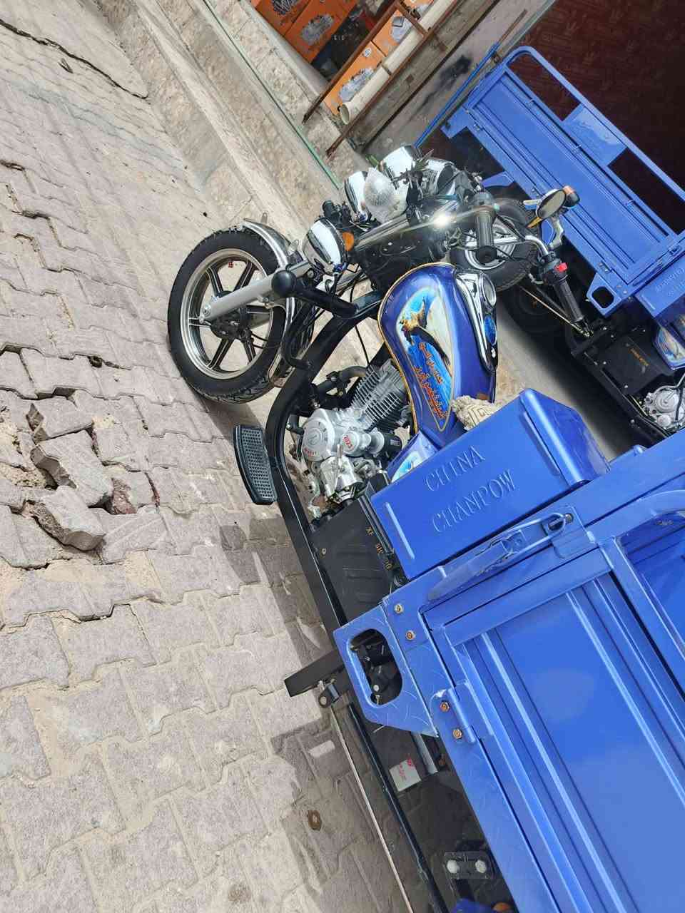 سلام عليكم ستوته للبيع موديل 2023وكيله نبيل ستوته جديده صله 25يوم من طلعه دوره بسمك من وكيل كفاله عامه شاصي كهربائيات كله شغاله اخت جديده مكانه ديوانيه حي العسكري الشراي يتصل ع***********
