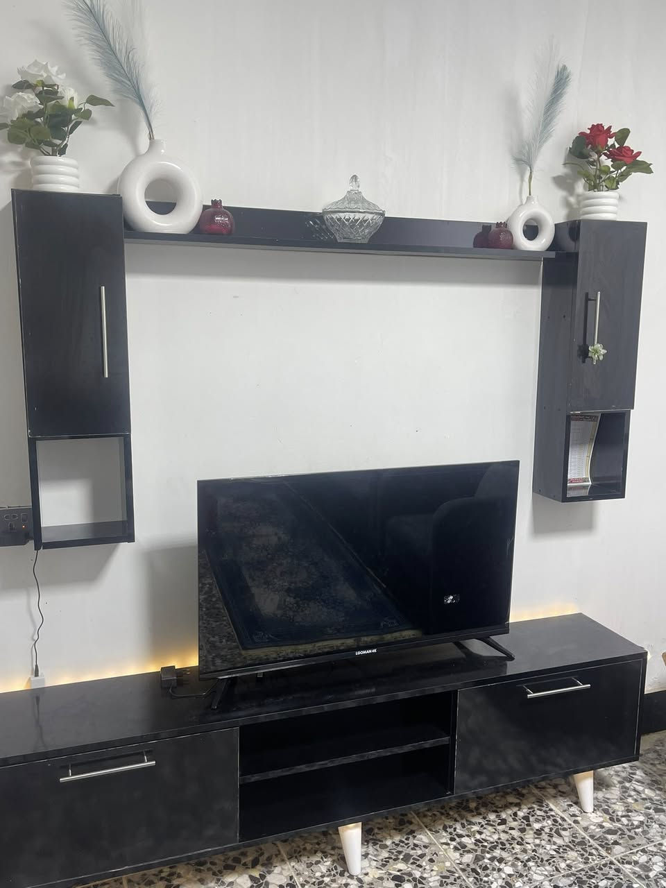 ميز بلازمه ل بيع مستعمل شيء قليل مكاني الجعاره سعر ٧٠ ل يحب يتواصل خاص


**إذا كنت صاحب هذا الإعلان وتريد حذفه لأي سبب، رجاءا أرسل رسالة إلى الدعم الفني**