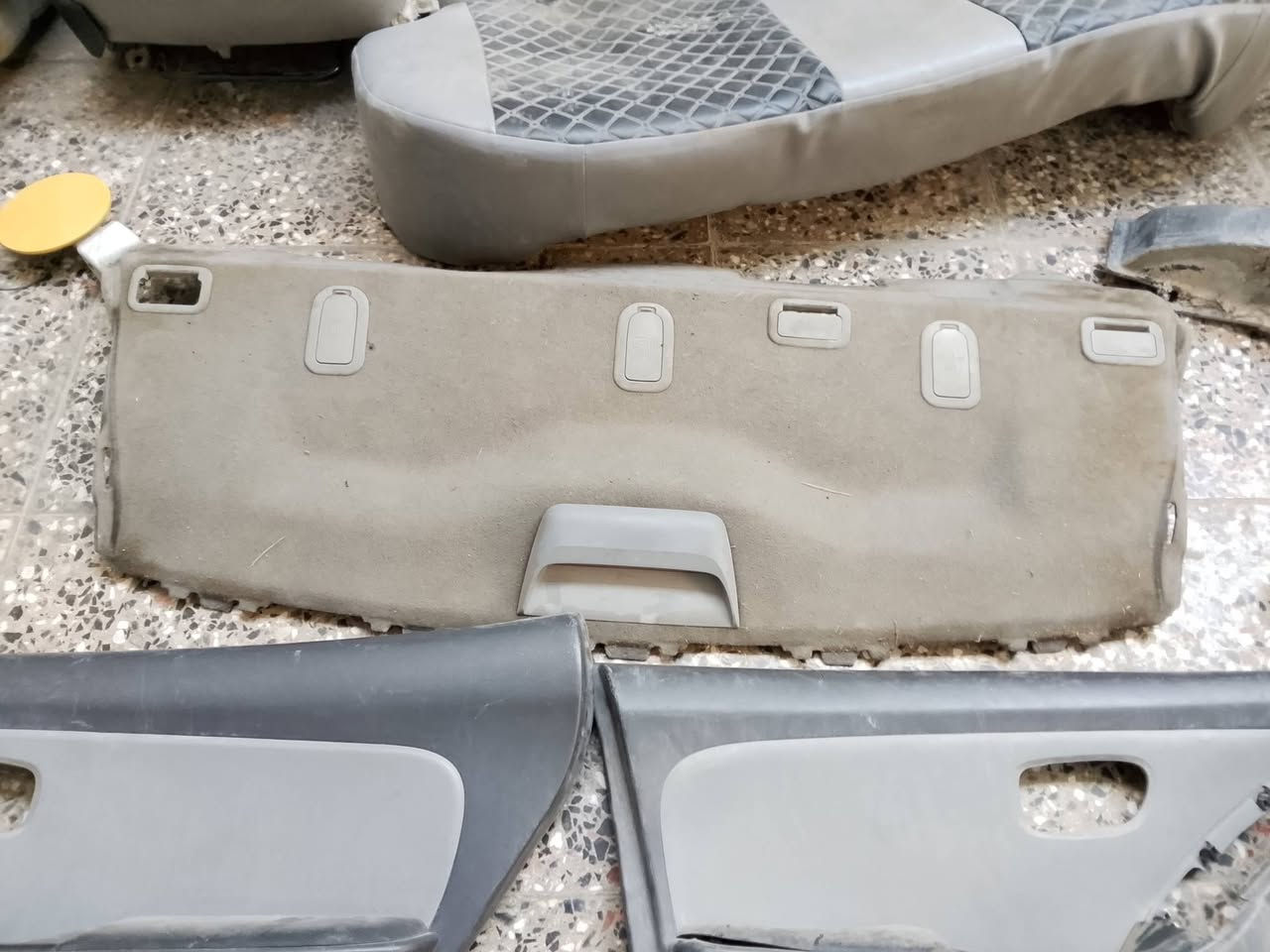 عندي هاي الاغراض مال النترا موديل 10 وارد امريكي للبيع الي يريد يتصل ***********
