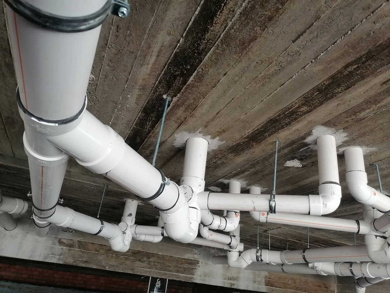 لسنا الوحيدون لاكن نسعى أن نكون المتميزون
للتأسيسات_الصحيه👬👬
نعمل_بأحدث_الطرق_المتميزه 💪💪
التصميم🏘️
التنفيذ 🛀
 الدقه 👷‍♂️
التزام  ⏰      من_تسليم_العمل 🚰
درجه_ممتازه_بأحدث_الطرق
***********
محمد السباك
