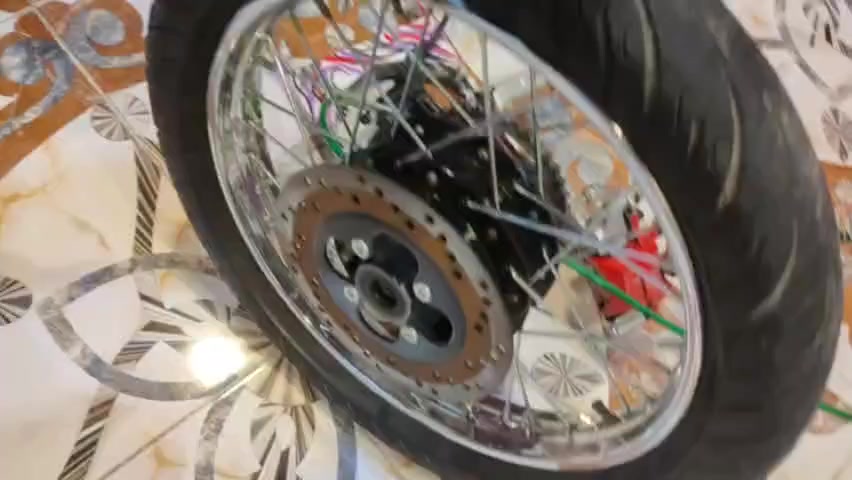 للبيع بعدهن جدد اصليات  كاملات تعال وشد  ***********
