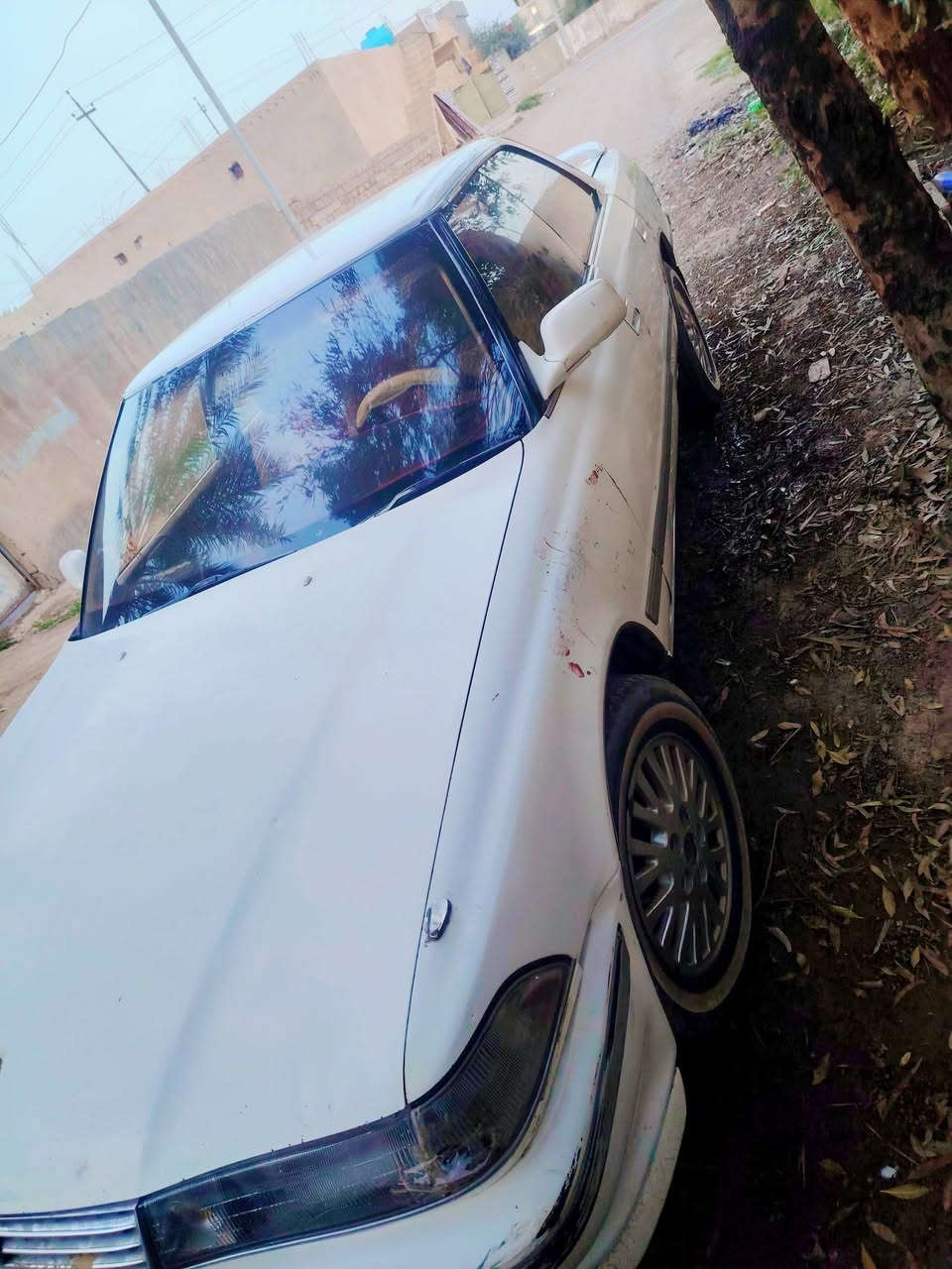 سلام عليكم  سياره مارك موديل 92 للبيع سياره رقم صلاح الدين انكليزي تحويل مباشر سياره كما موضح بالصور لونه ابيض بلاديه سياره كير ومحرك لا تنقيص ولا تبخير كهربائيات كلها شغاله الصدر امامي وخلفي بحاله جيده تايرات جدد تبريدو تدفه شغال سياره ما جناي
مكاني صلاح الدين قضاء الضلوعيه
السعر 40 وبيه مجال الطيبين اتصل وادلل ***********
