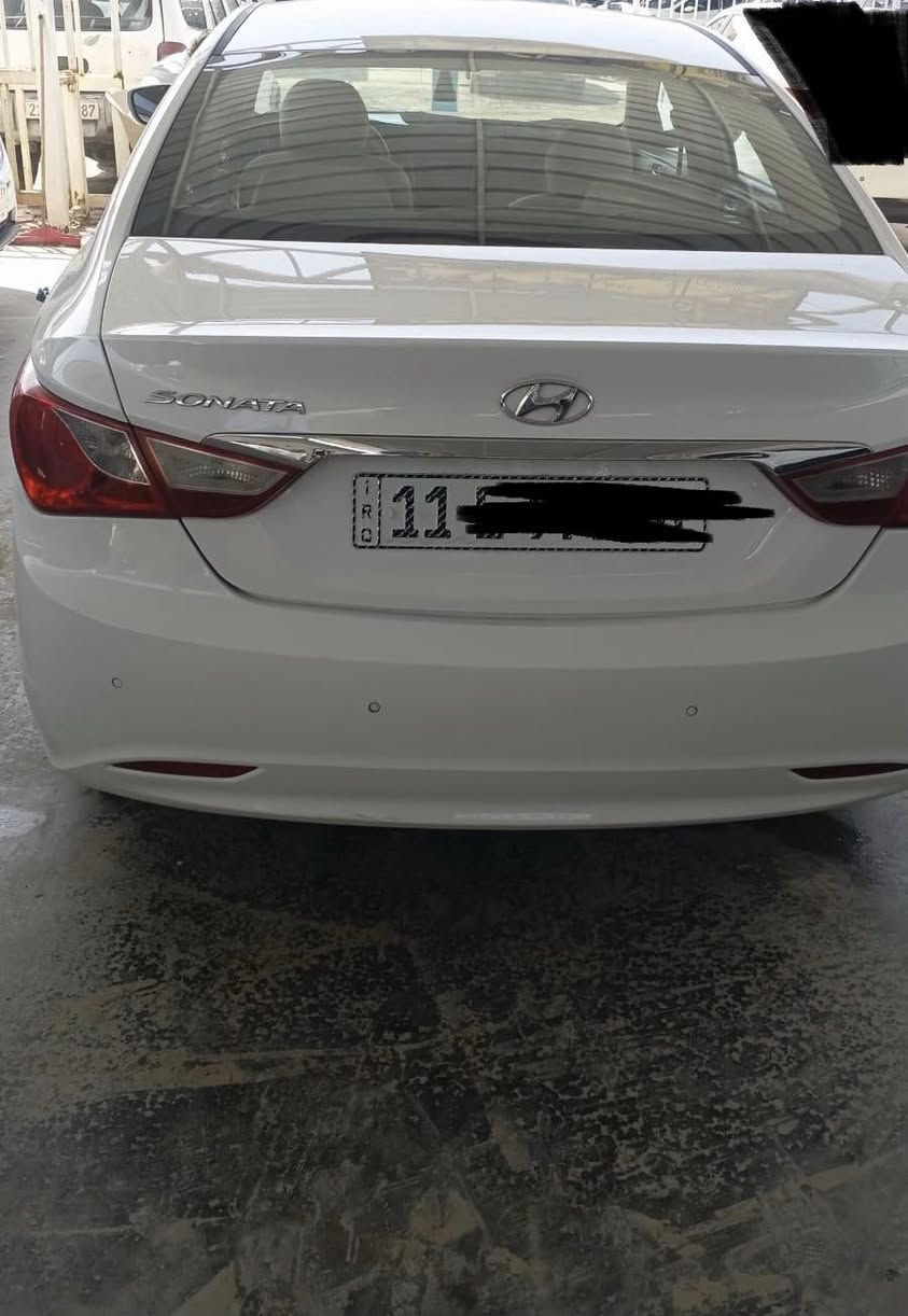 السلام عليكم سوناتا خليجي 2013 شكل 2014 رقم بغداد الجديد باسمي لسنه 2031

بيها صبغ اقل الشبر واضح بالسونار وبارد شبر

كير محرك دوش 2400  

كيس المحرك مبدل فقط
ماشيه 141 الف

شفتات ستيرن 

تحكمات ستيرن

حساس خلفي 

كرسي السائق كهرباء

مري شفط

السعر 144 وبيها مجال

مكان السياره  بغداد علوة الرشيد او مقابيل مخابز الاغا

مكلف بالنشر للاتصال ***********
