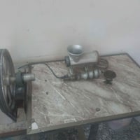 ماكينه لحم الاستفسار اتصل على الرقم 07732530507