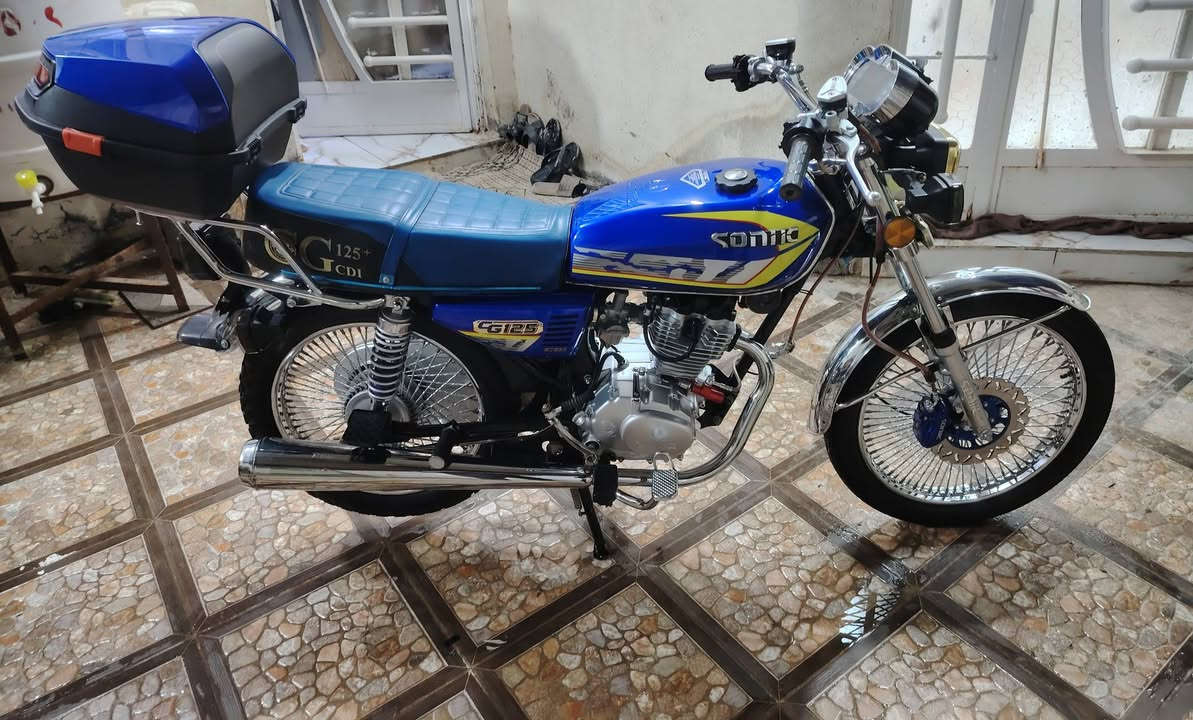 السلام عليكم تايكر سونك الشاصي 17 جديد وكاله والباقي كله 25 مو تعمير شد الوكاله يعني الوكيل مطلعهه هيج أوراق اصولي السعر خاص او عله هذه الرقم  ***********
