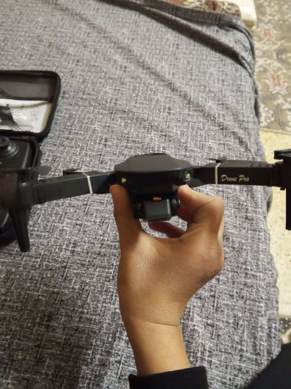 كلهم ب 25 وبيهم مجال الدرون شغال الرقم ***********
