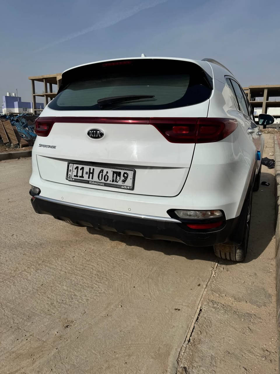 مواصفات السياره بالصور 
مكفوله كفاله عامه رقم بغداد حره مداور بالسماوه 
للتواصل *********** السماوا, المثنى
