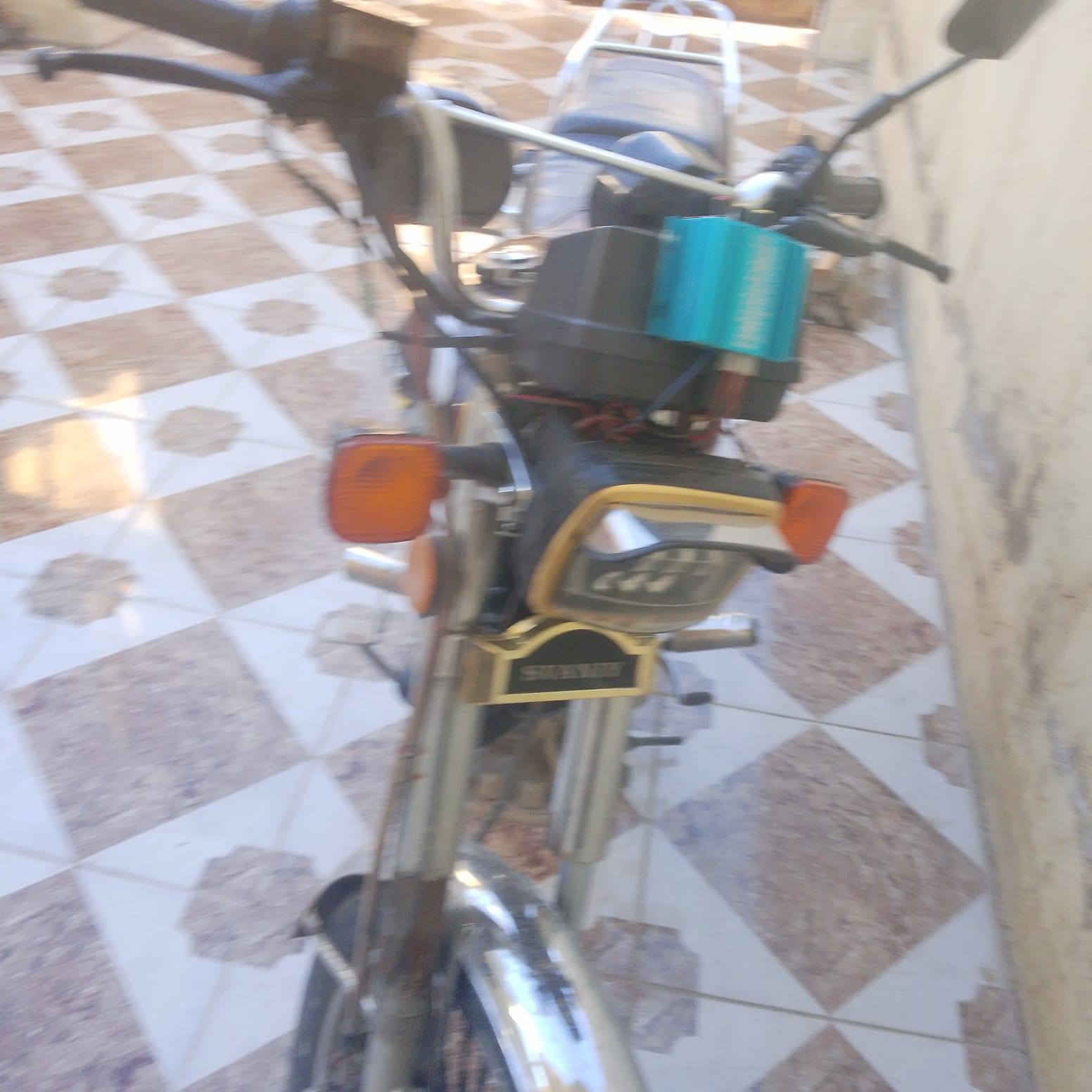 سلام عليكم من رخصت الادمن ماطور للبيع لدواعي سفر اوراقه جاهزه للتسجيل اربيل 
داره تو.  موصل سعره ب300 شزيد خير وبركه 
رقم واتساب
*********** الحمدانية, نينوى
