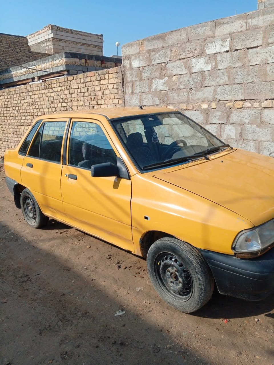 السلام عليكم سايبا موديل 11 نفخ مكينه خيط بخار  الكير بس الواحد مايجي السياره معمره دوشمه عام كشنات وكاعيات وتنته تخم تاير رقم راعيه راح مني السنويه 26ماصاقطه مستمسكات راعيه عندي السعر 15 وبيه مجال مال خبزه  ***********
